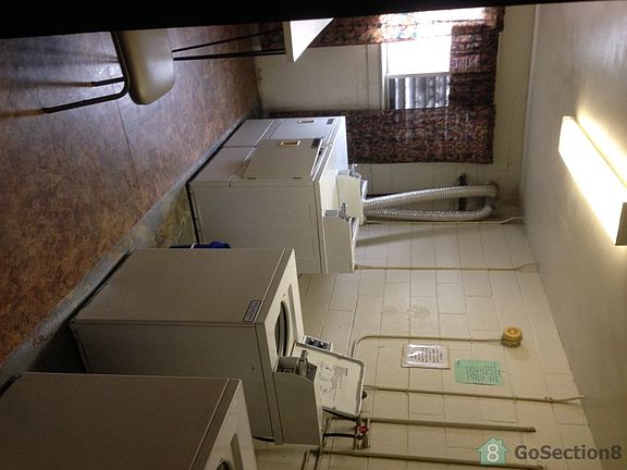 5th image of 3754 Kings Hwy APT 104