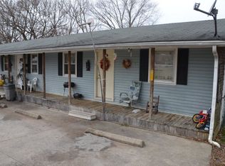 232 Rosebud Ave, Irvine, KY 40336