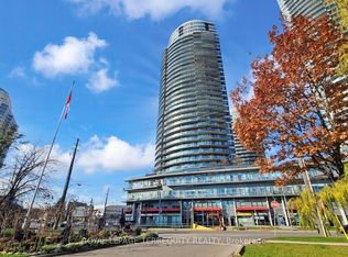 2240 Lake Shore Blvd W #401, Toronto, ON M8V 0B1