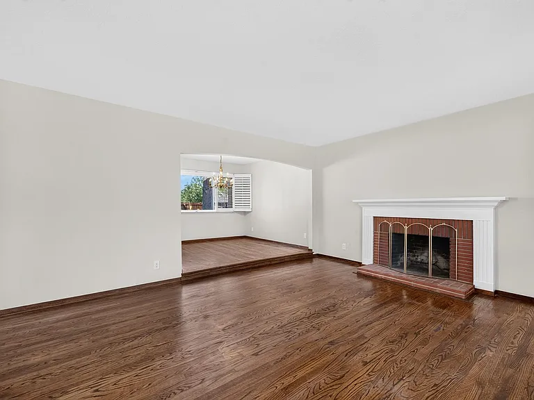 611 Rock Oak Rd — Photo 9