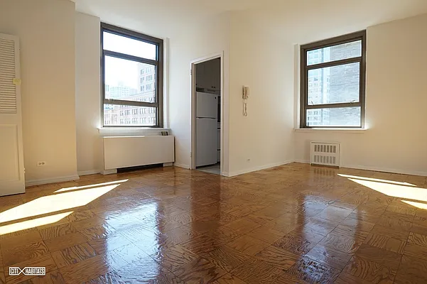 Rented by Citi Habitats | media 21