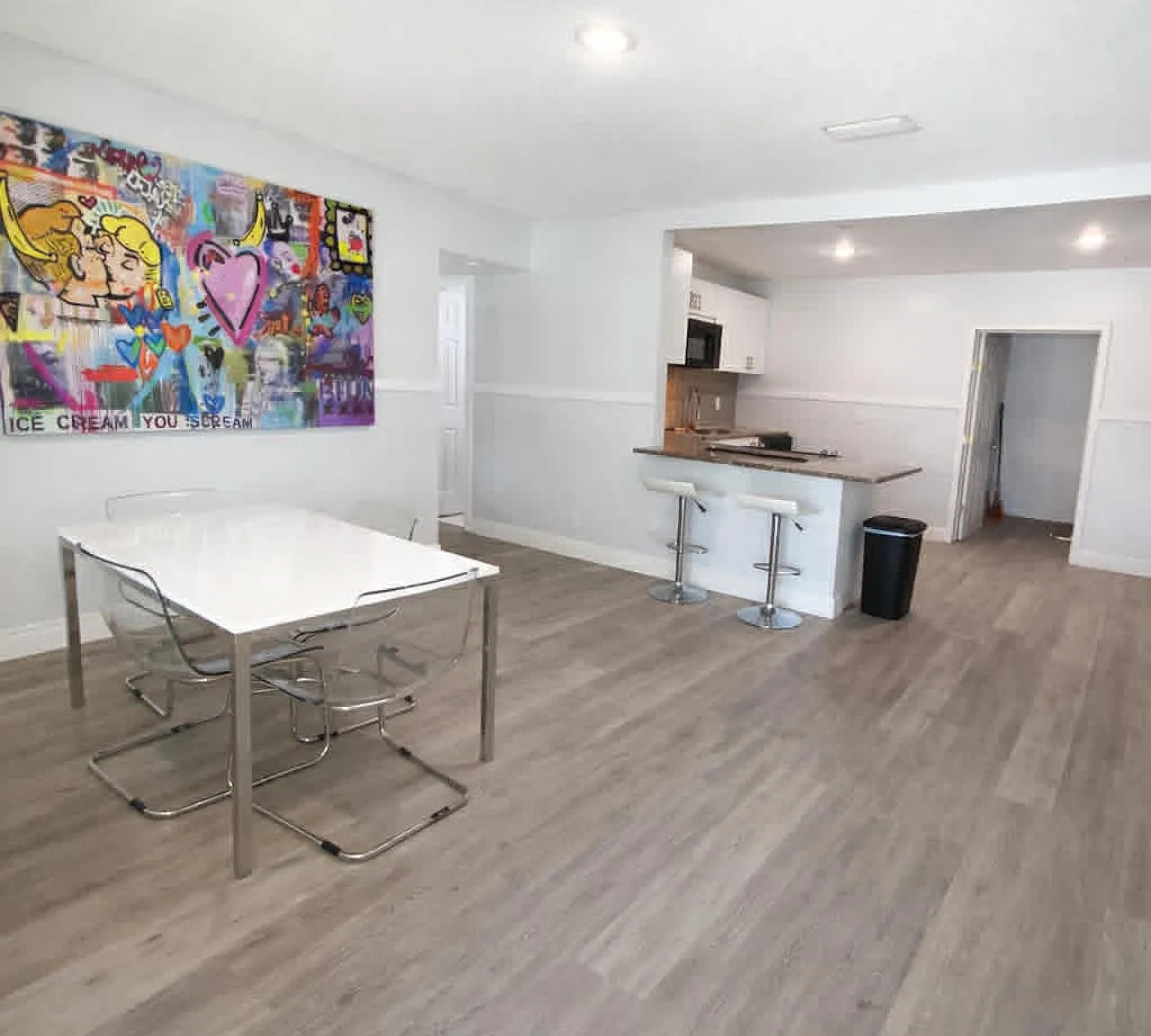 3 bed, 1.0 bath, 1500 sqft, $1,118 — Photo 4