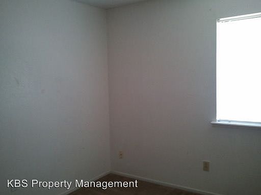 5th image of 8808 McKinnon Ave