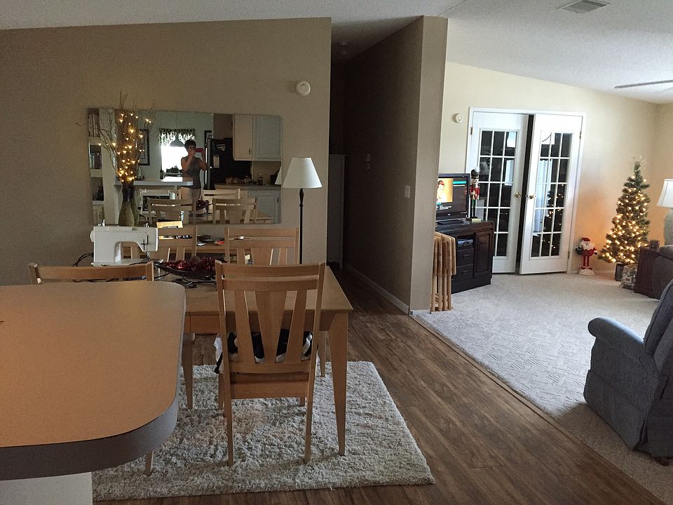 Open floor plan!