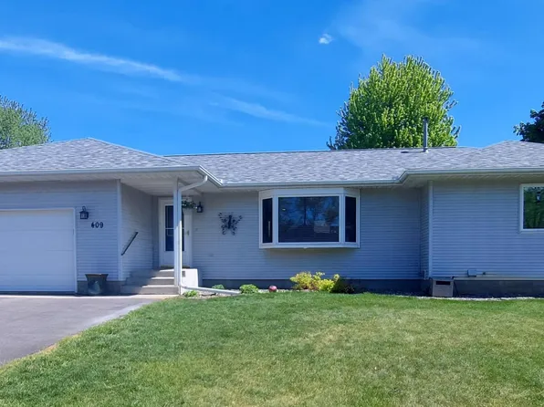 409 Sundown Dr, Avon, MN 56310