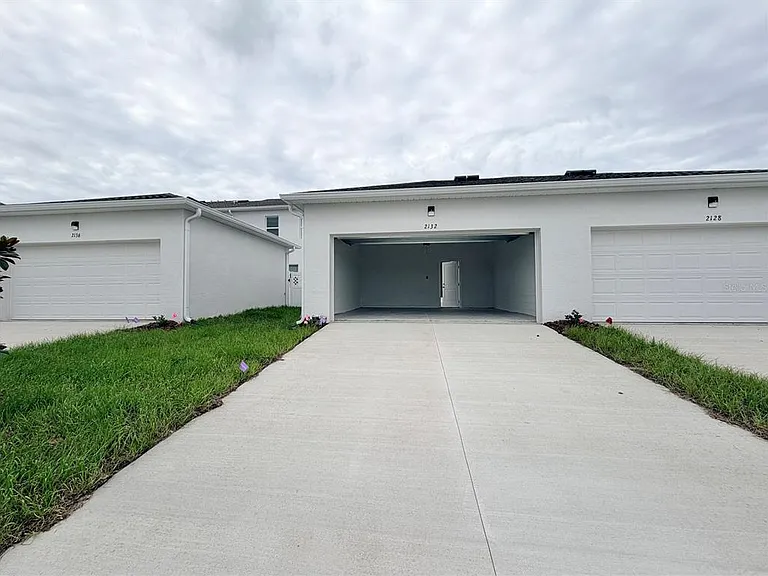 2132 Rider Rain Ln — Photo 35