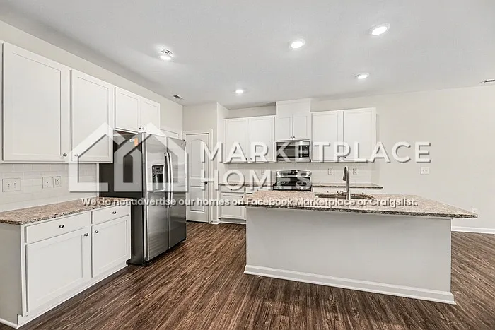 1209 Alston Ridge Ct — Photo 10