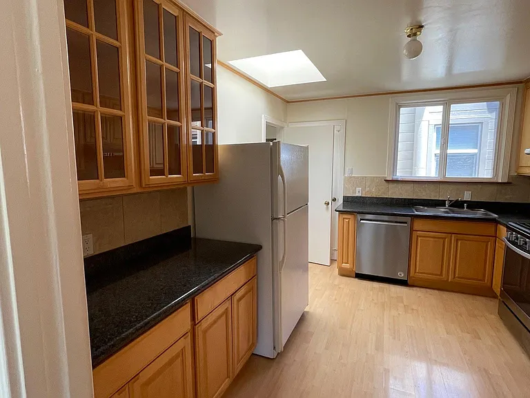 640 Funston Ave — Photo 3