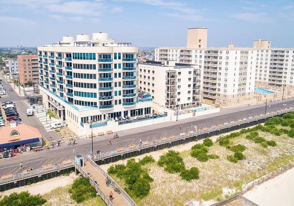 1st image of 403 E Boardwalk #302