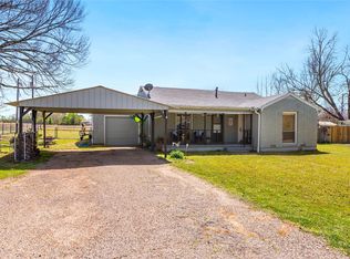 813 N Winnsboro St, Quitman, TX 75783