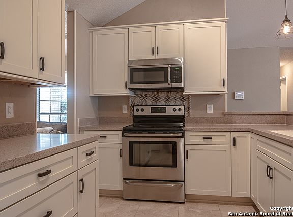 4th image of 7734 Red Hill Pl