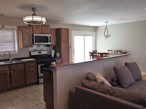 5th image of 5415 La Palm Dr