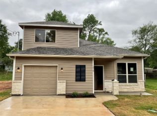 1010 Columbia River Rd, Montgomery, TX 77316