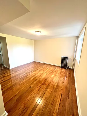 Rented by A&E Real Estate Management | media 9