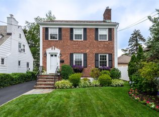 59 Ronalds Ave, New Rochelle, NY 10801