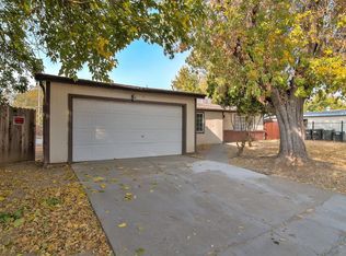 7324 Dave St, Sacramento, CA 95828