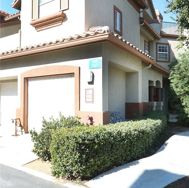 1st image of 2951 Via Milano Unit 107