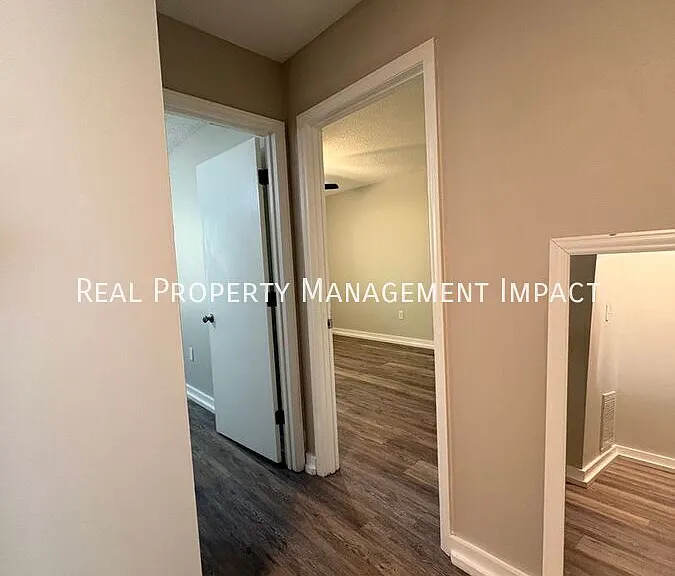 4 Willow Bridge Dr — Photo 34