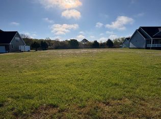 18 Hammock Point Rd, Crisfield, MD 21817