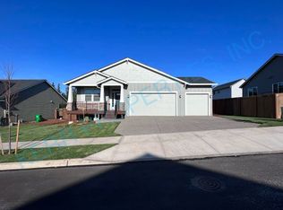 37343 Sockeye St, Sandy, OR 97055