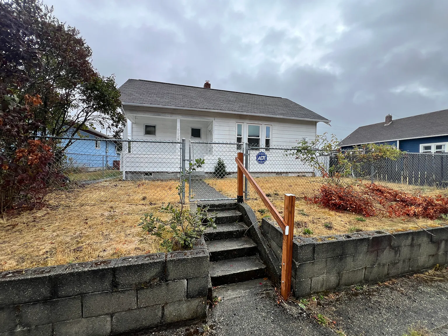 3 bed, 1456 sqft, $2,450 — Photo 1
