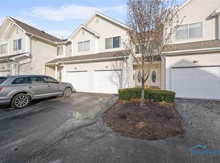 2615 W Village Dr, Toledo, OH 43614