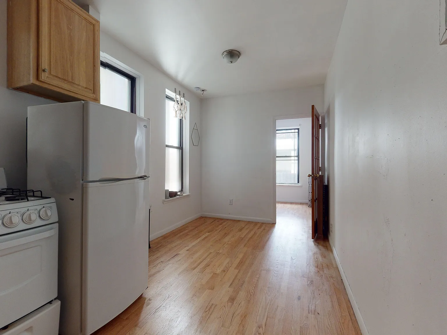 121 East 97th Street — Photo 4