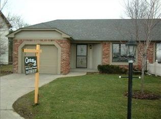 237 E County Line Rd, Greenwood, IN 46143