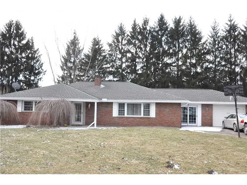 2891 Henderson Rd photo 1