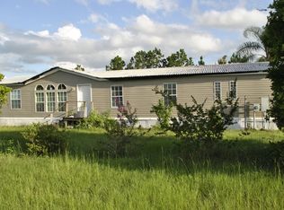 28624 Columbia Rd, Tavares, FL 32778