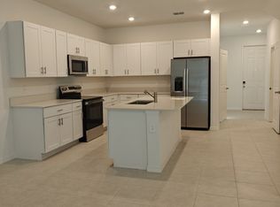 10804 Fowlers Bluff Ct, Tampa, FL 33647