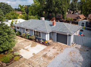 1082 Harpole Rd, Redding, CA 96002