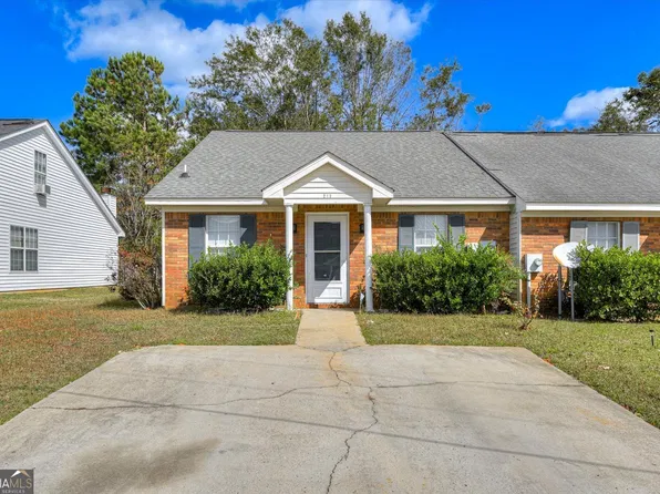 213 Longmeadow Ln, Hephzibah, GA 30815