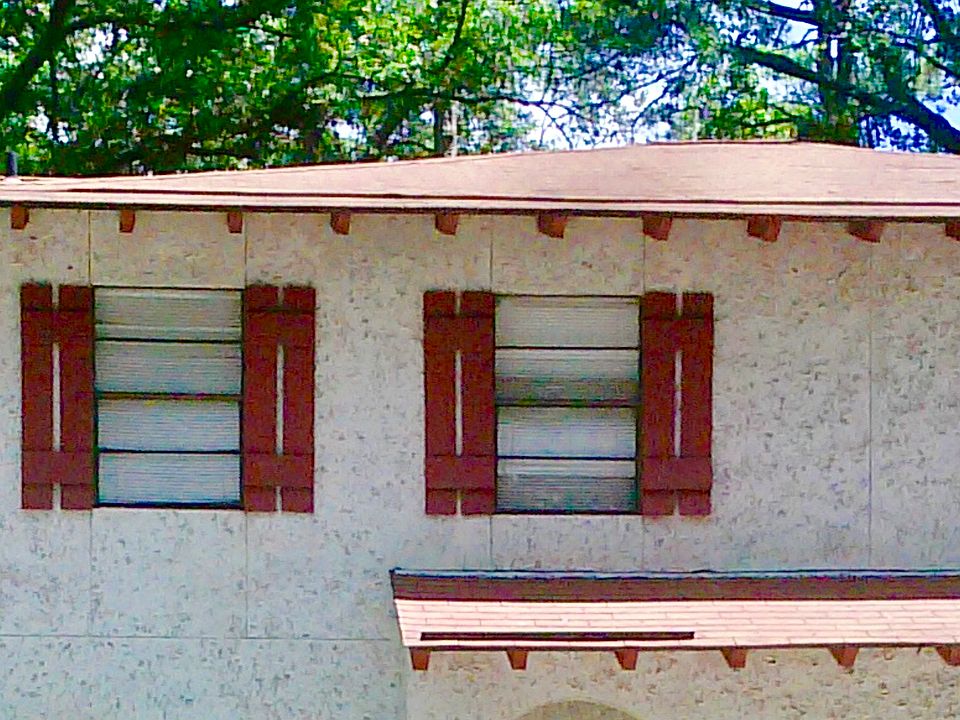 1st image of 400 William Hilton Pkwy