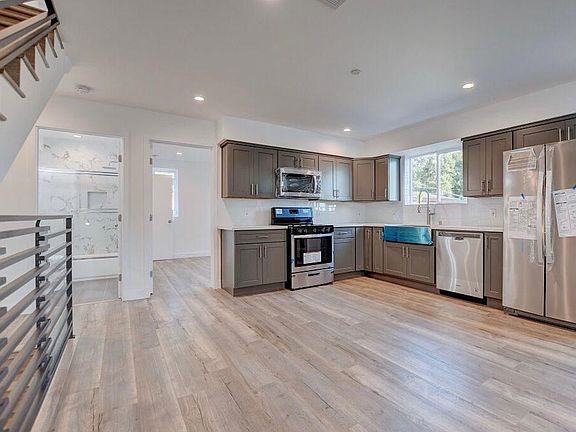 5th image of 5056 N North Maywood Ave