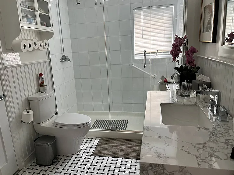 Island View Dr E — Photo 19