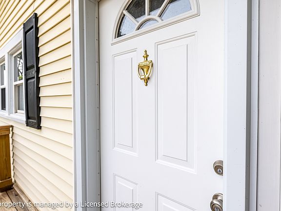 5th image of 20445 Saint Martin Rd