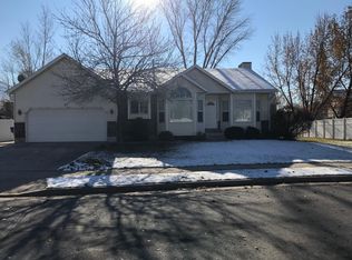 87 W Sunrise Cir, Farmington, UT 84025