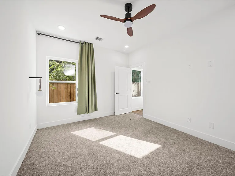 3215 Ennis St #D — Photo 22