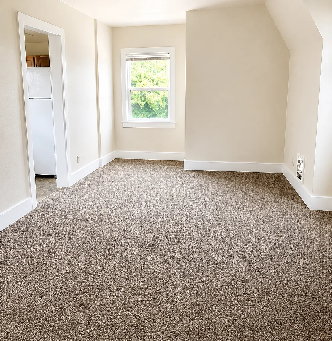 123 West Birch Street - 2 — Photo 1
