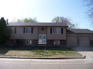 4013 North Dr, Pueblo, CO 81008