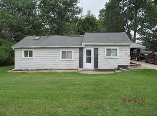 920 N Oxford Rd, Oxford, MI 48371