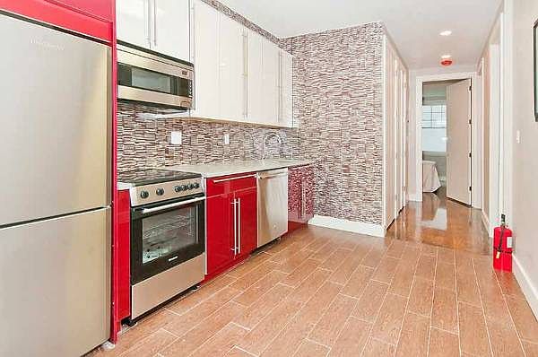1st image of 1 Lexington Ave #1