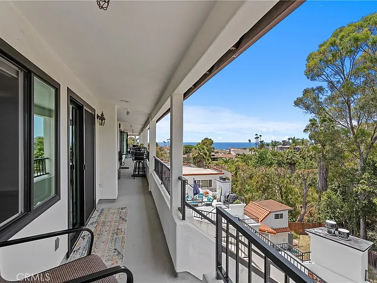 210 Avenida Montalvo #4 — Photo 24
