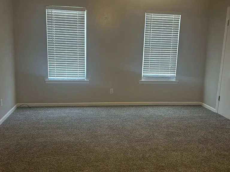 2403 Deodara Dr — Photo 9