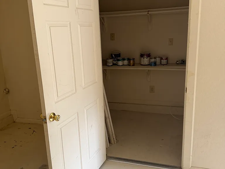 4207 N Woodson Ave — Photo 16