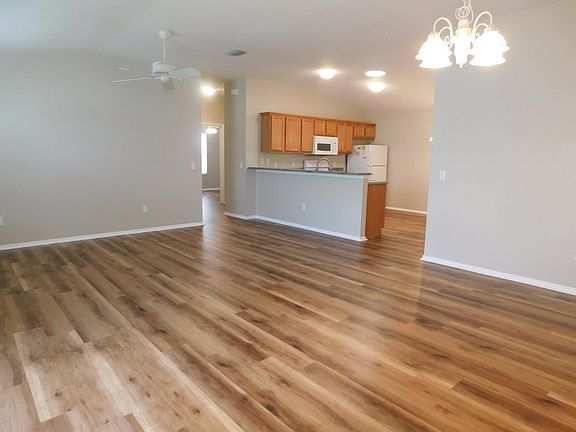 3rd image of 1261 Jonesville Ter