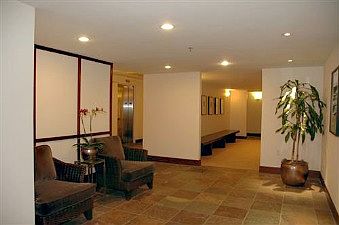 4th image of 1800 Washington St APT 719