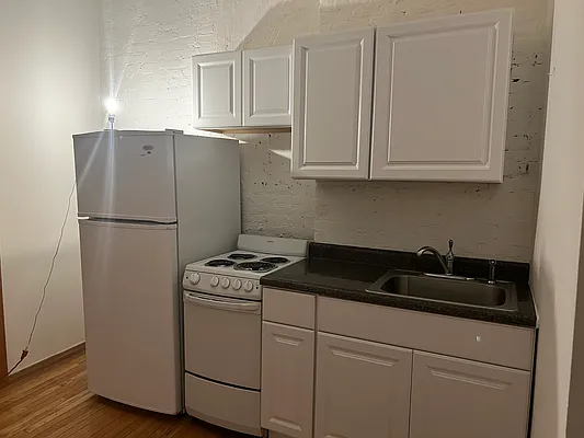 Rented by T J S Real Estate | media 5