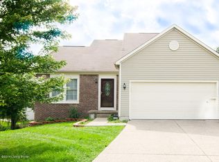 5300 Great Hunter Ct, Louisville, KY 40229